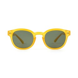 𝐓𝐎𝐔𝐂𝐇 𝐄𝐘𝐄𝐖𝐄𝐀𝐑 SUNGLASSES...